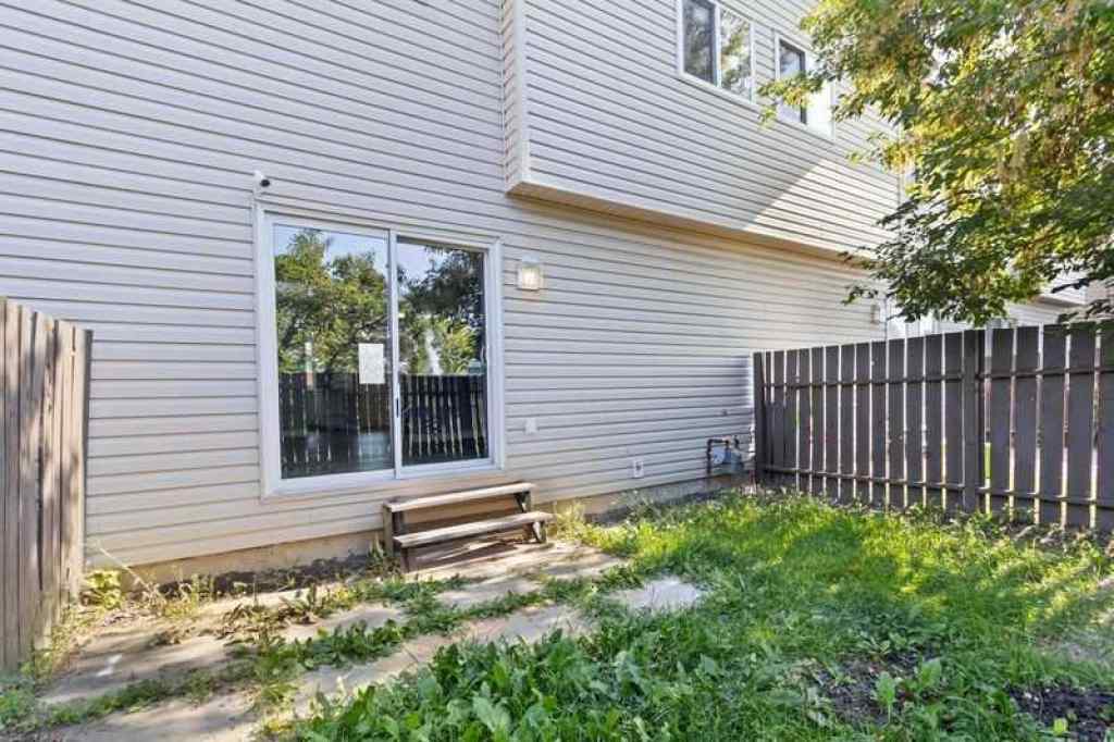 MLS® A2256572 - 151C DICKINS Drive  in Dickinsfield Fort McMurray, Residential