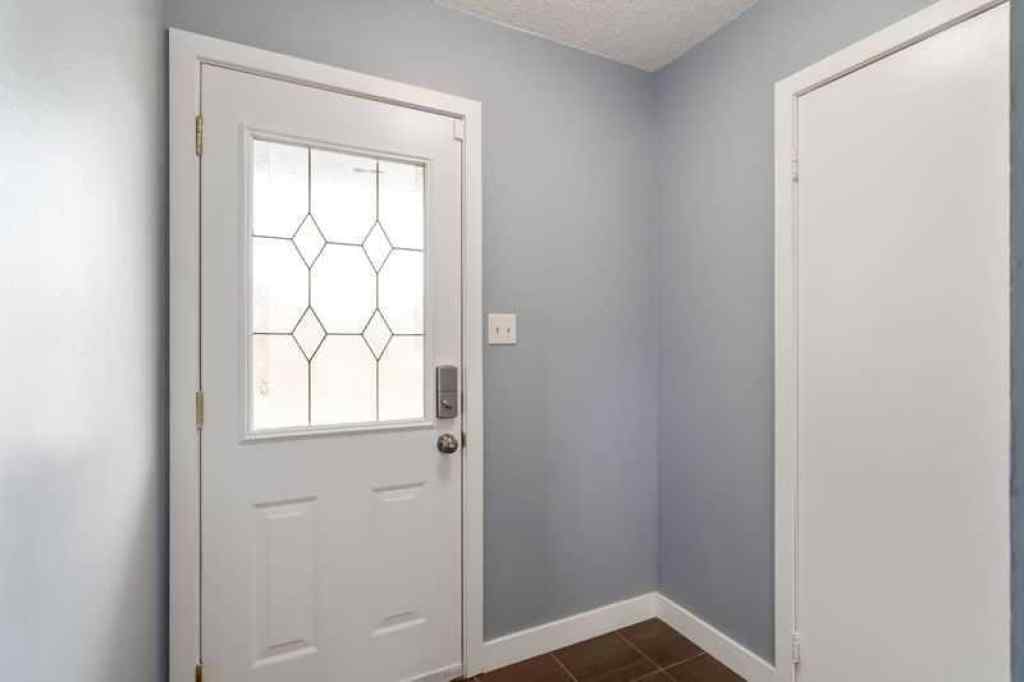 MLS® A2256572 - 151C DICKINS Drive  in Dickinsfield Fort McMurray, Residential
