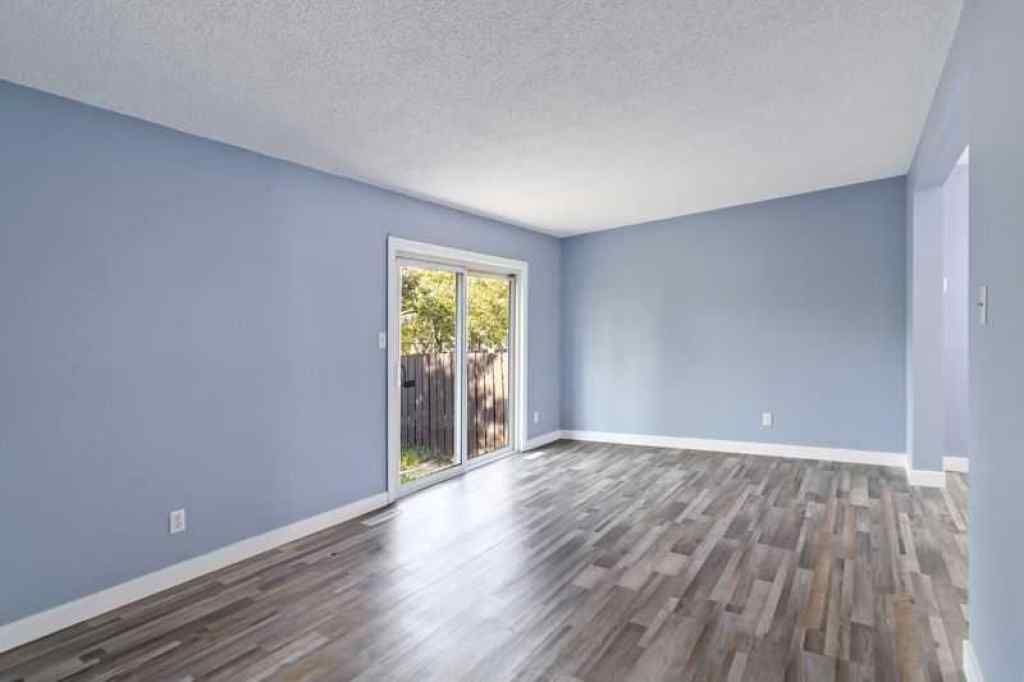 MLS® A2256572 - 151C DICKINS Drive  in Dickinsfield Fort McMurray, Residential