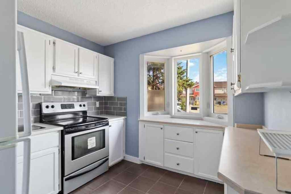 MLS® A2256572 - 151C DICKINS Drive  in Dickinsfield Fort McMurray, Residential