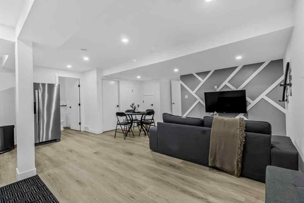 MLS® A2256574 - 46 Sun Harbour Road SE in Sundance Calgary, Residential