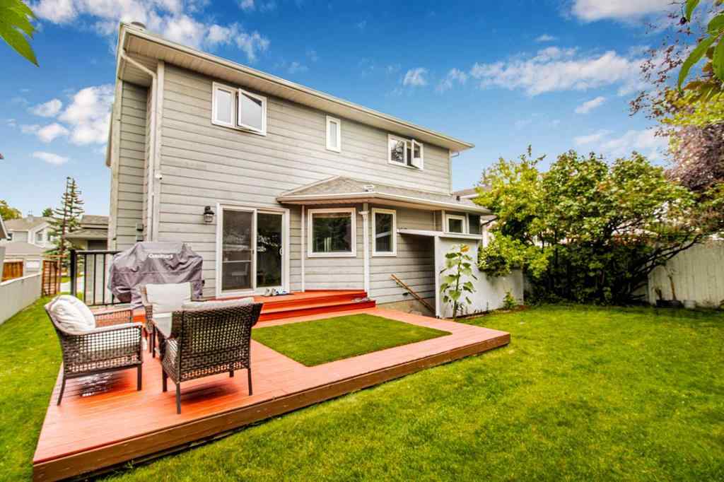 MLS® A2256574 - 46 Sun Harbour Road SE in Sundance Calgary, Residential