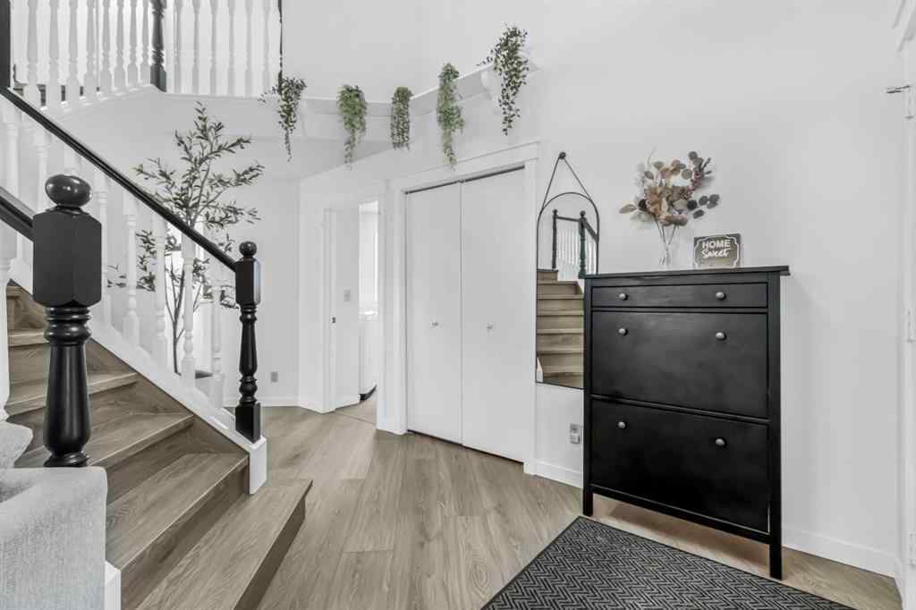 MLS® A2256574 - 46 Sun Harbour Road SE in Sundance Calgary, Residential