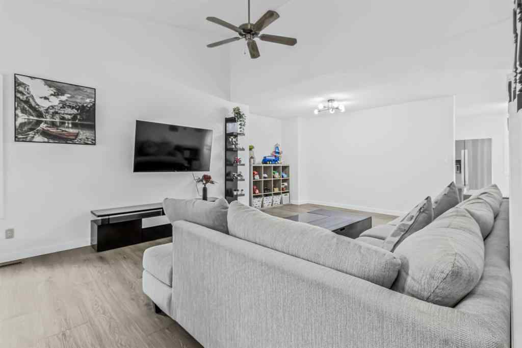 MLS® A2256574 - 46 Sun Harbour Road SE in Sundance Calgary, Residential