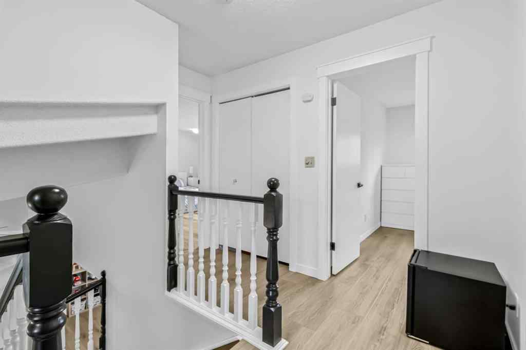 MLS® A2256574 - 46 Sun Harbour Road SE in Sundance Calgary, Residential