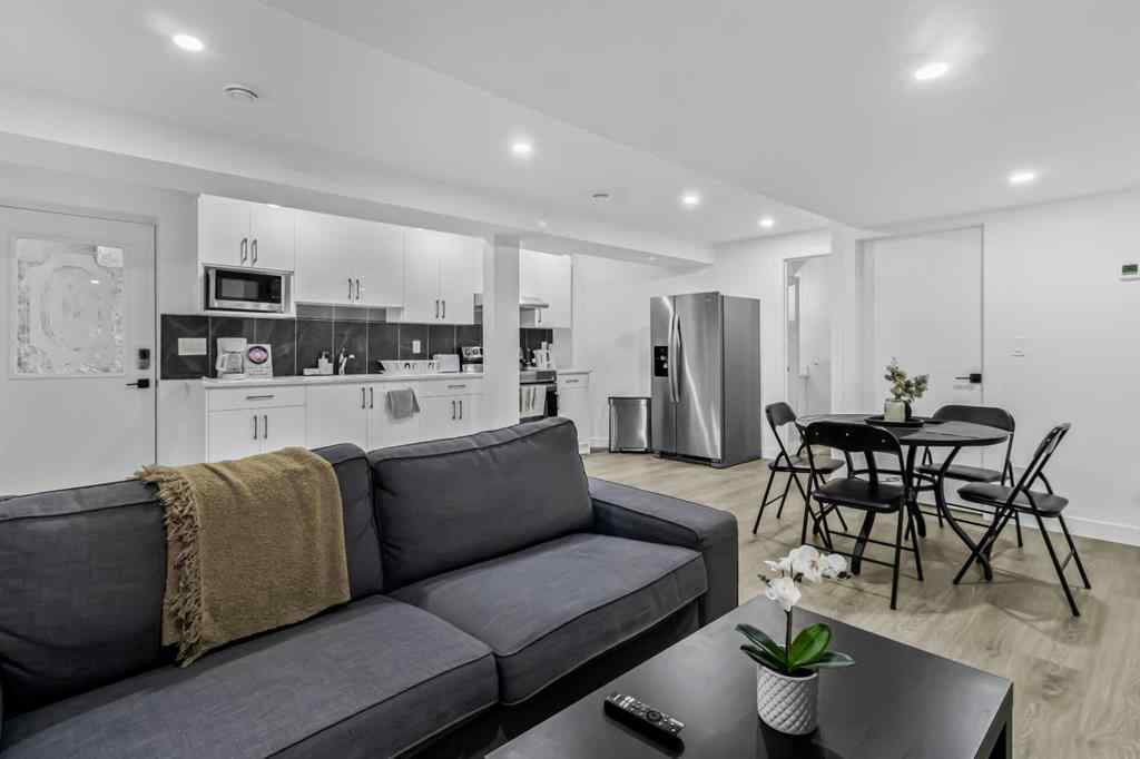 MLS® A2256574 - 46 Sun Harbour Road SE in Sundance Calgary, Residential