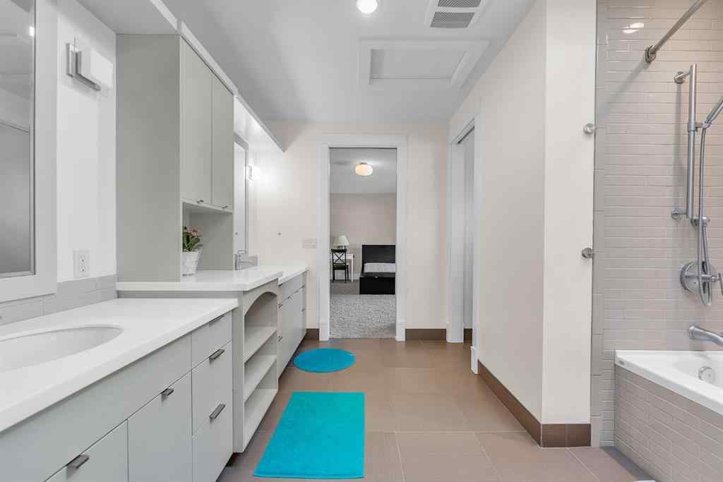 MLS® A2256575 - 2312 12 Avenue NW in Hounsfield Heights/Briar Hill Calgary, Residential