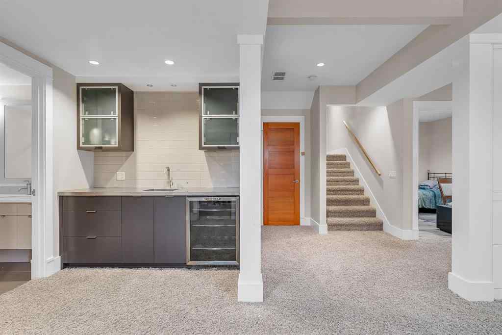 MLS® A2256575 - 2312 12 Avenue NW in Hounsfield Heights/Briar Hill Calgary, Residential