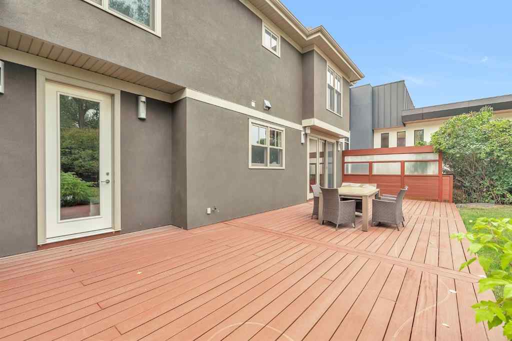MLS® A2256575 - 2312 12 Avenue NW in Hounsfield Heights/Briar Hill Calgary, Residential