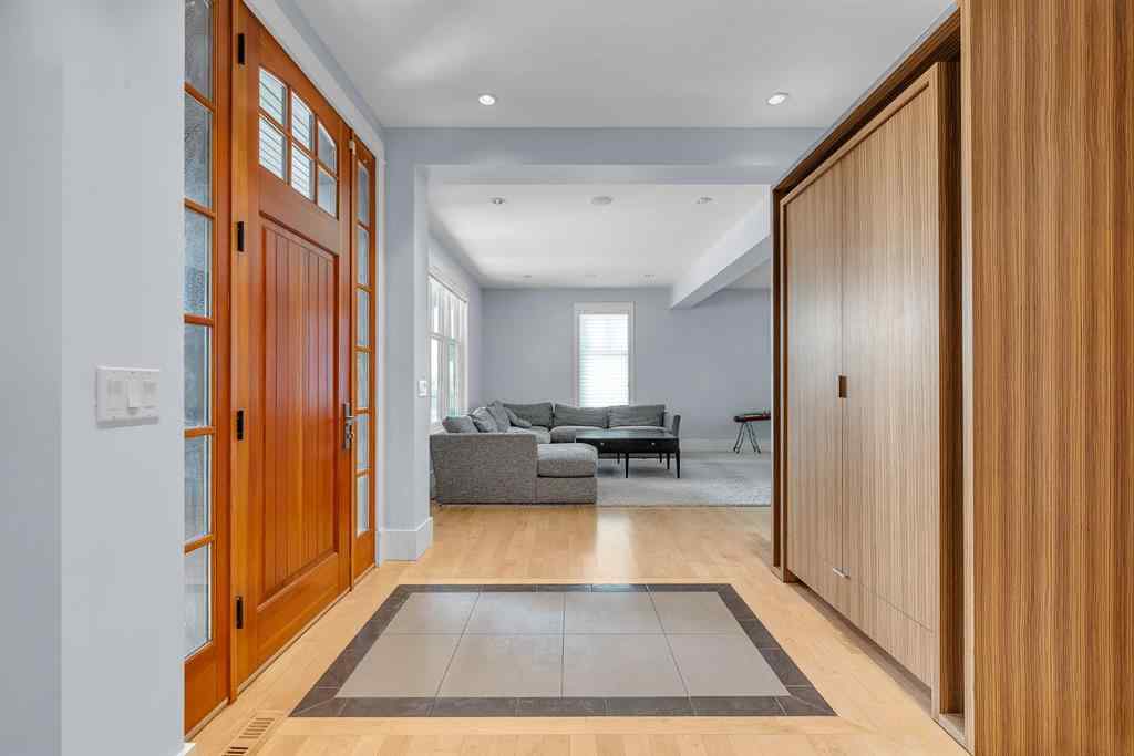 MLS® A2256575 - 2312 12 Avenue NW in Hounsfield Heights/Briar Hill Calgary, Residential