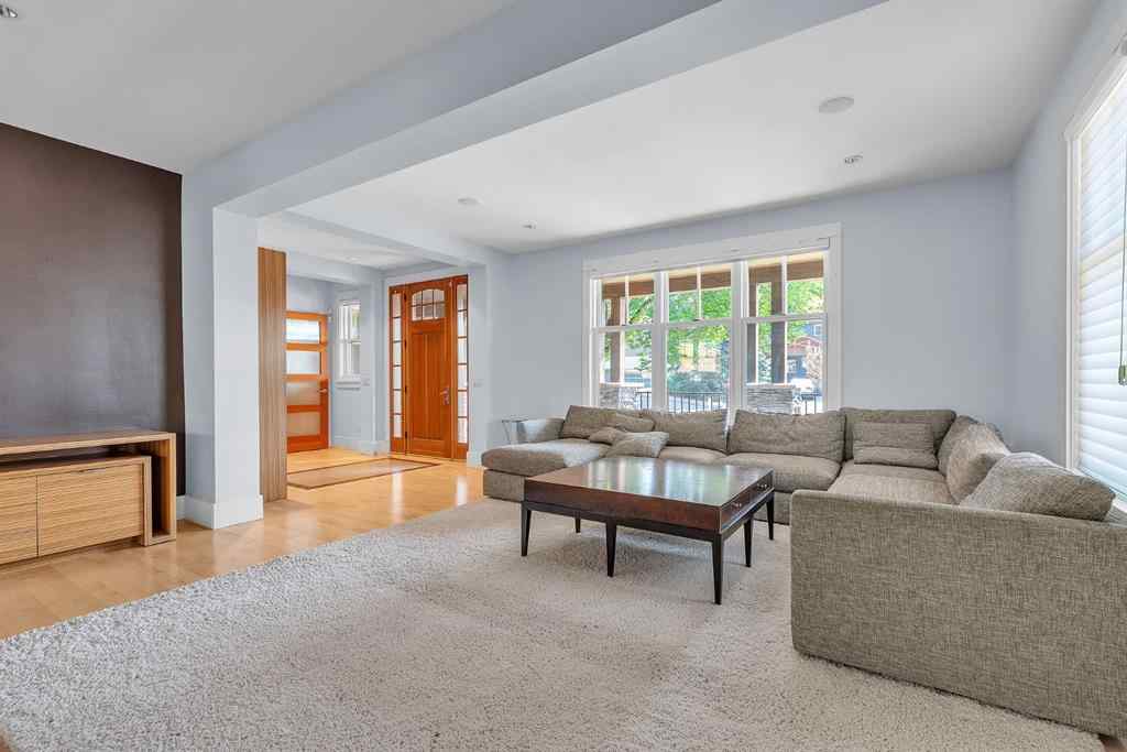 MLS® A2256575 - 2312 12 Avenue NW in Hounsfield Heights/Briar Hill Calgary, Residential