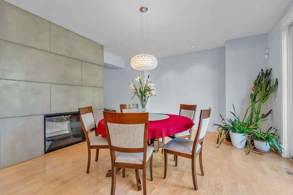 MLS® A2256575 - 2312 12 Avenue NW in Hounsfield Heights/Briar Hill Calgary, Residential