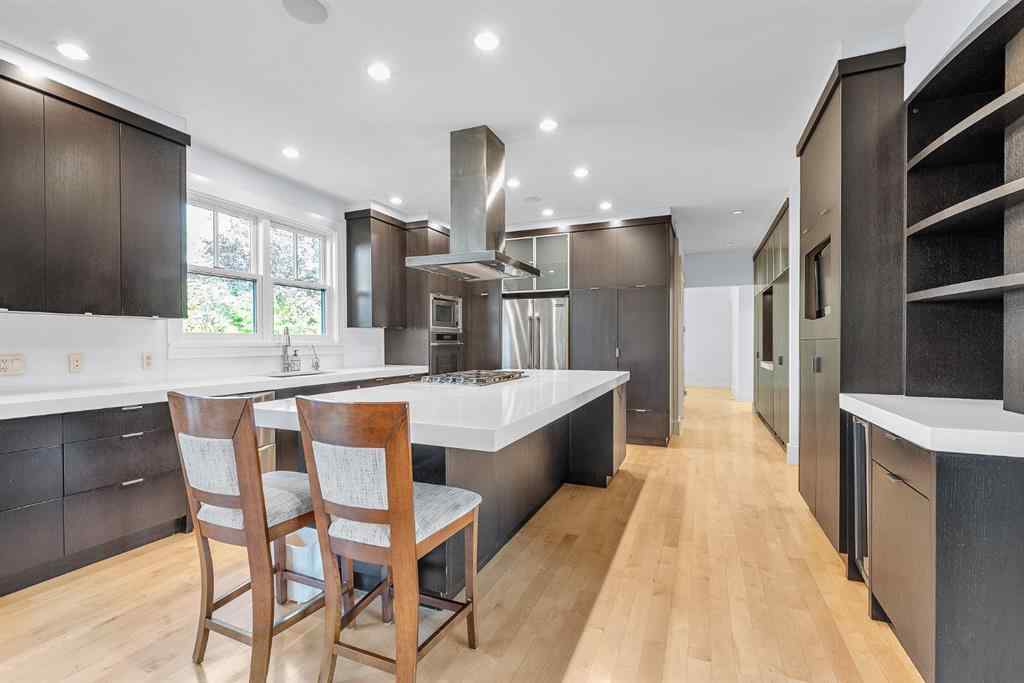 MLS® A2256575 - 2312 12 Avenue NW in Hounsfield Heights/Briar Hill Calgary, Residential