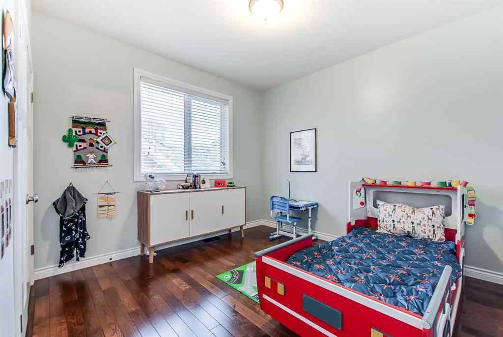 MLS® A2256576 - 240 Aberdeen Street SE in SE Hill Medicine Hat, Residential
