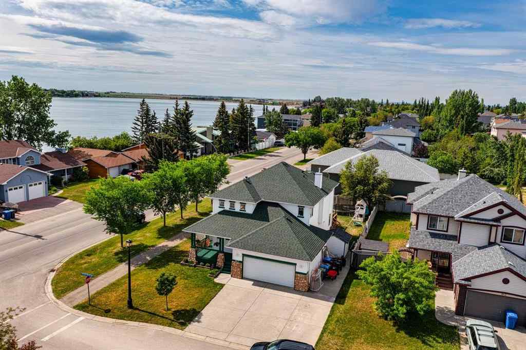 MLS® A2256579 - 817 Crystal Beach Bay  in The Beaches Chestermere, Residential