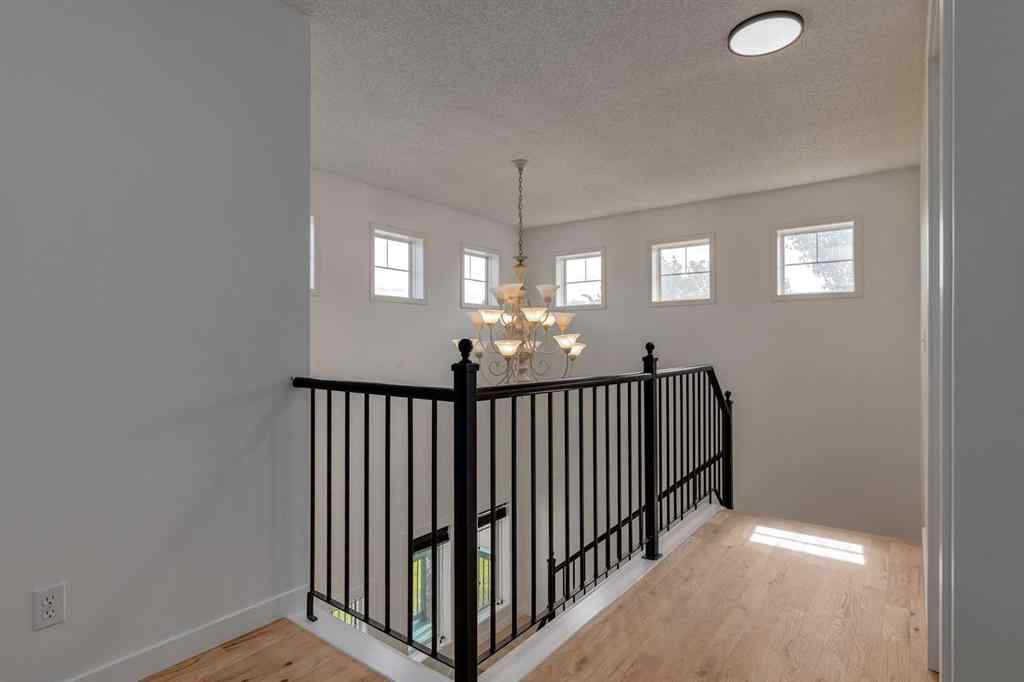 MLS® A2256579 - 817 Crystal Beach Bay  in The Beaches Chestermere, Residential