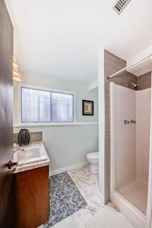 MLS® A2256580 - 244 Flett Drive NE in Jensen Airdrie, Residential