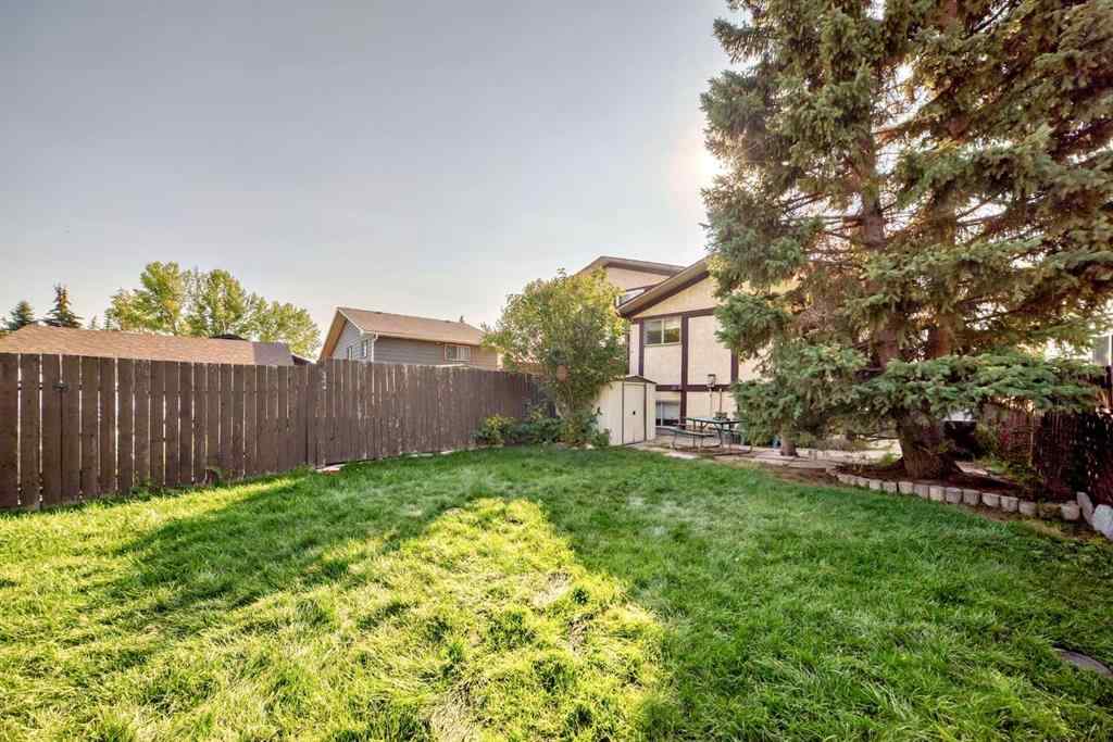 MLS® A2256580 - 244 Flett Drive NE in Jensen Airdrie, Residential