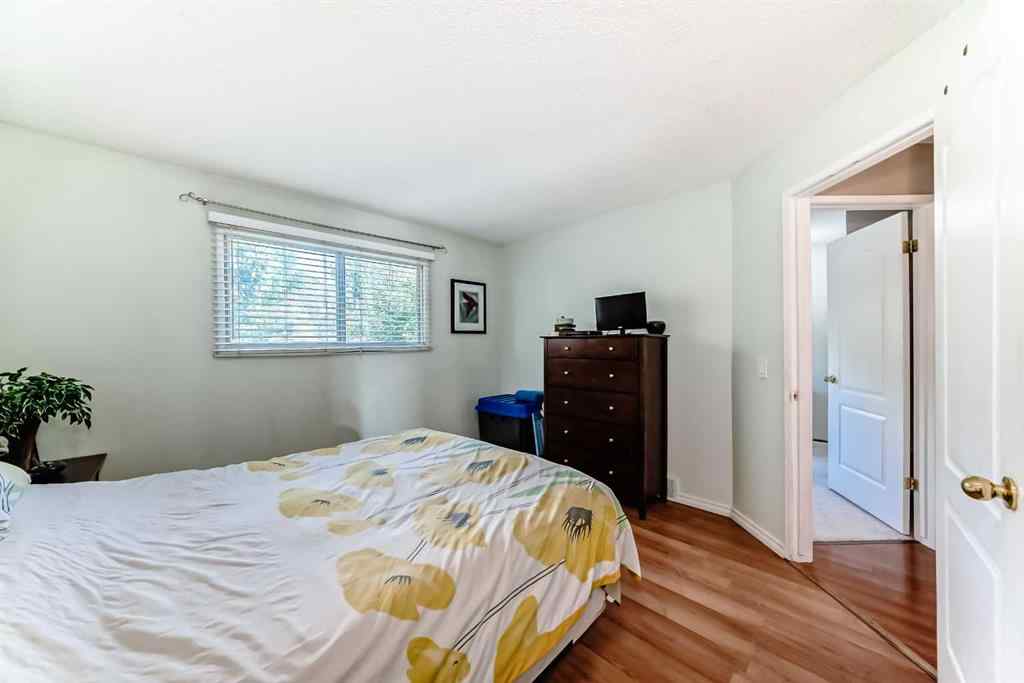MLS® A2256580 - 244 Flett Drive NE in Jensen Airdrie, Residential