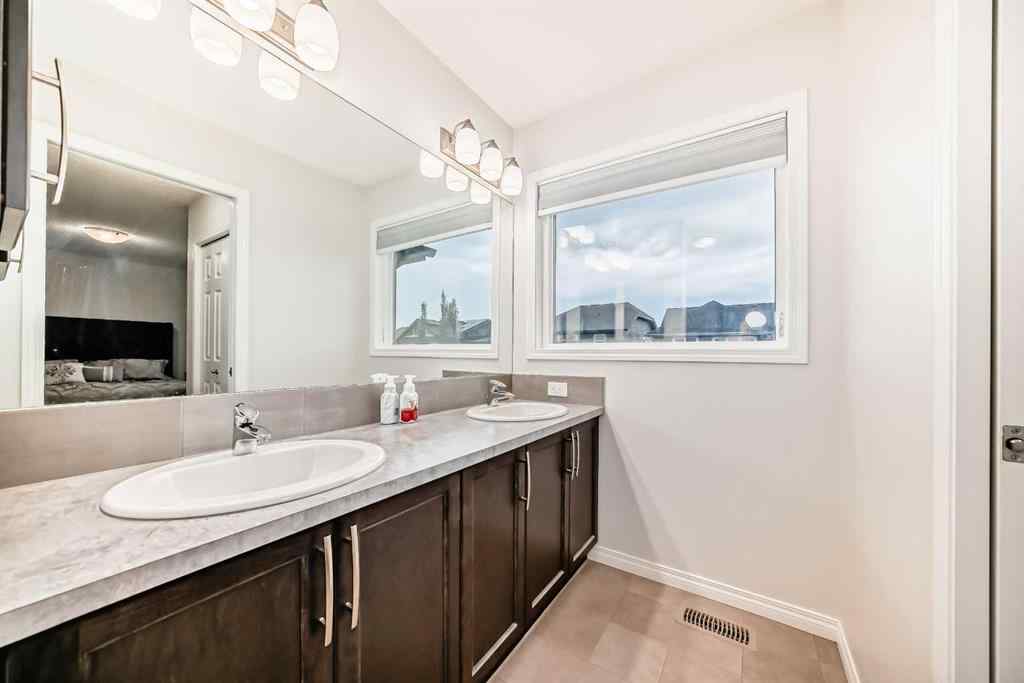 MLS® A2256583 - 58 Buckskin Way  in Heartland Cochrane, Residential