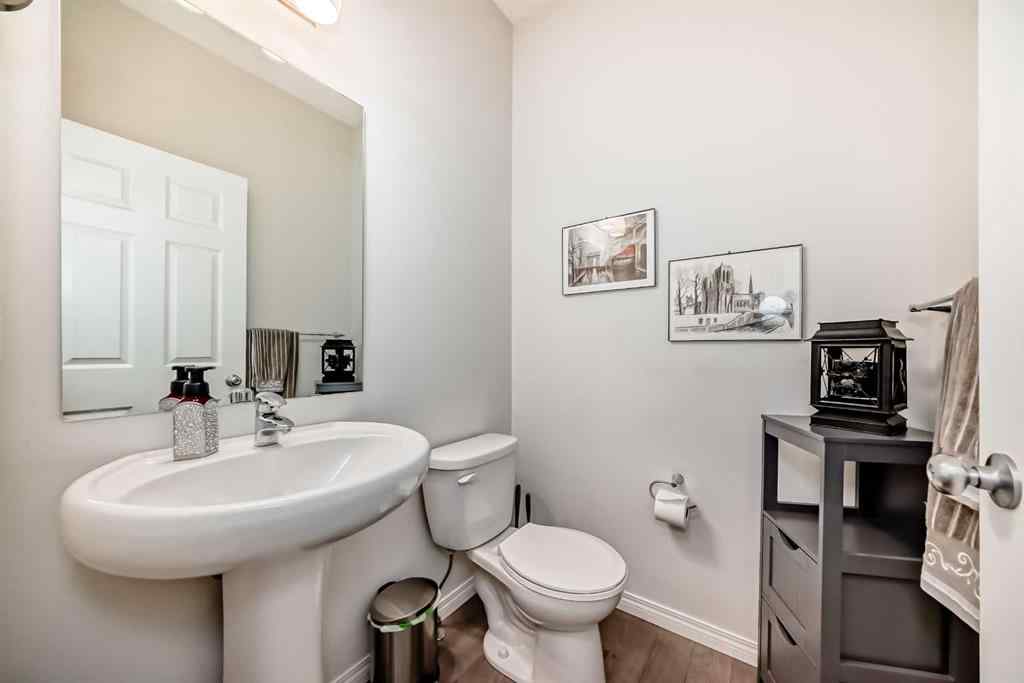 MLS® A2256583 - 58 Buckskin Way  in Heartland Cochrane, Residential