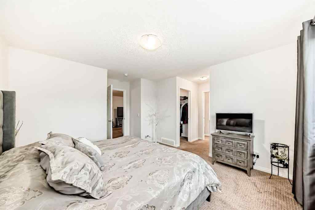 MLS® A2256583 - 58 Buckskin Way  in Heartland Cochrane, Residential