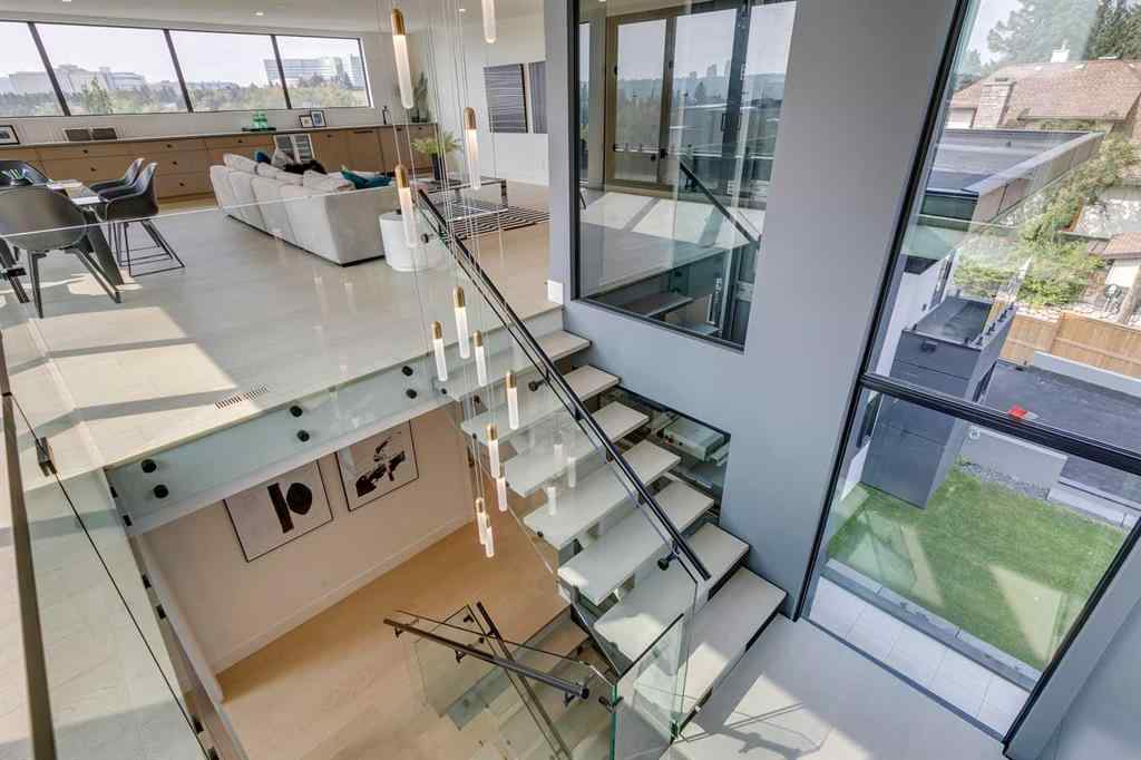 MLS® A2256587 - 2316 12 Avenue NW in Hounsfield Heights/Briar Hill Calgary, Residential