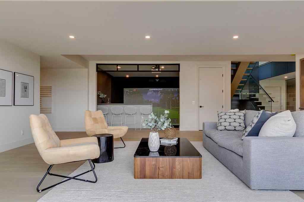MLS® A2256587 - 2316 12 Avenue NW in Hounsfield Heights/Briar Hill Calgary, Residential