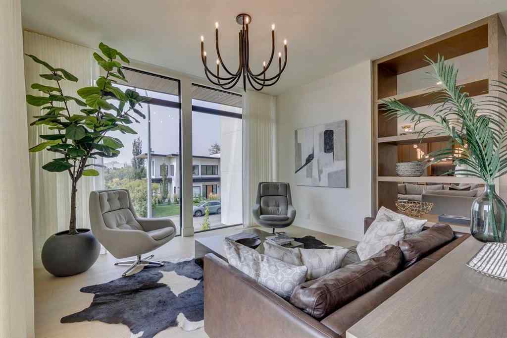 MLS® A2256587 - 2316 12 Avenue NW in Hounsfield Heights/Briar Hill Calgary, Residential