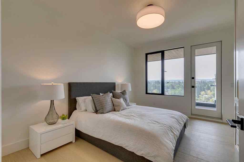 MLS® A2256587 - 2316 12 Avenue NW in Hounsfield Heights/Briar Hill Calgary, Residential