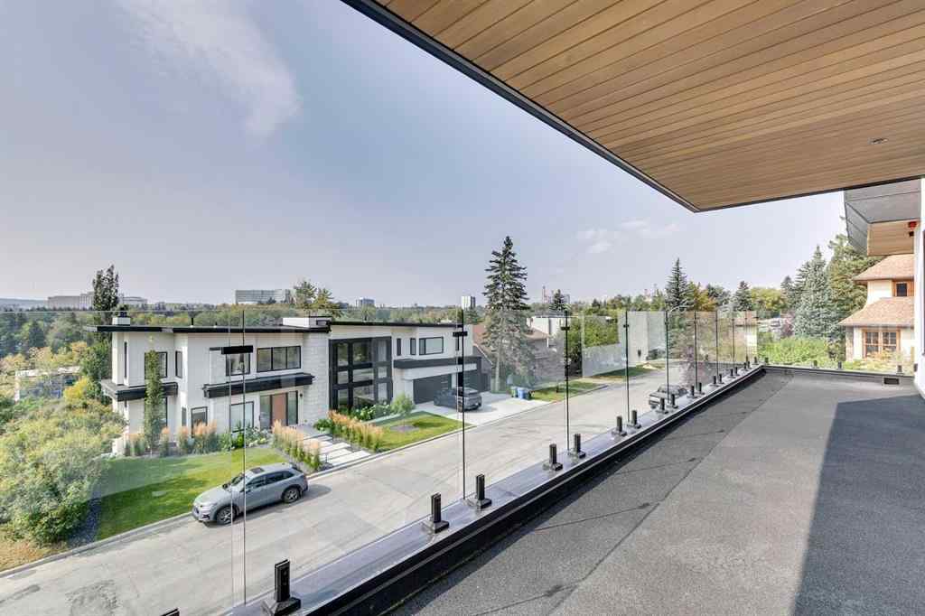 MLS® A2256587 - 2316 12 Avenue NW in Hounsfield Heights/Briar Hill Calgary, Residential