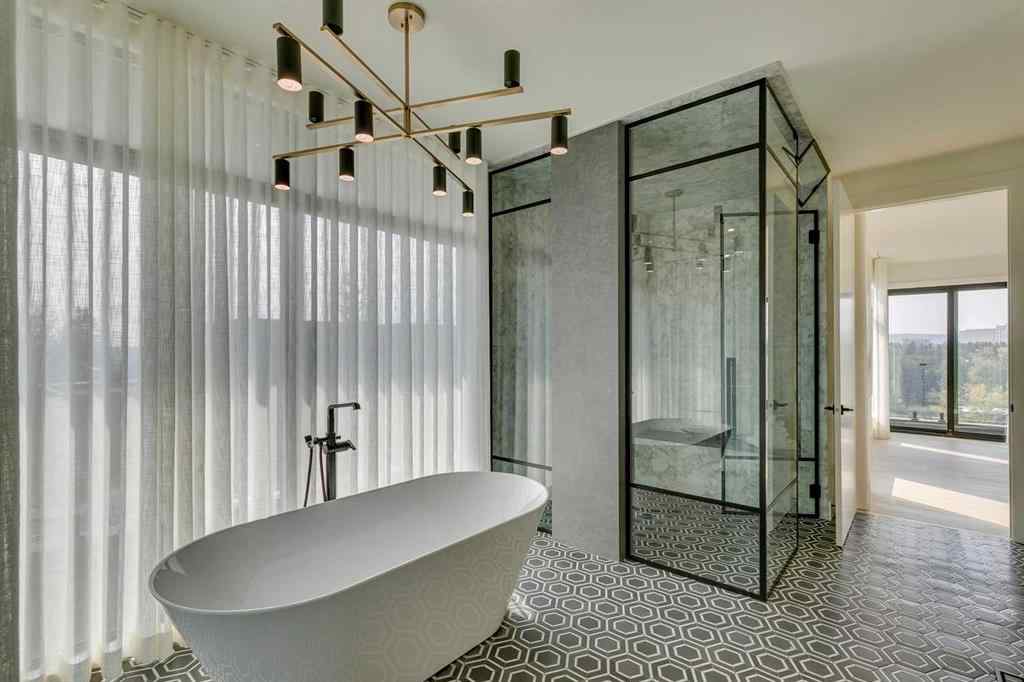 MLS® A2256587 - 2316 12 Avenue NW in Hounsfield Heights/Briar Hill Calgary, Residential