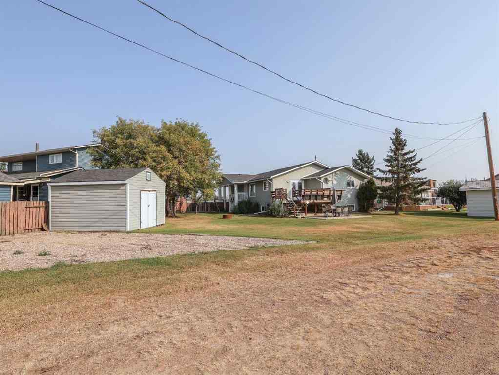 MLS® A2256592 - 9 56 Street Close  in Parkdale Stettler, Residential