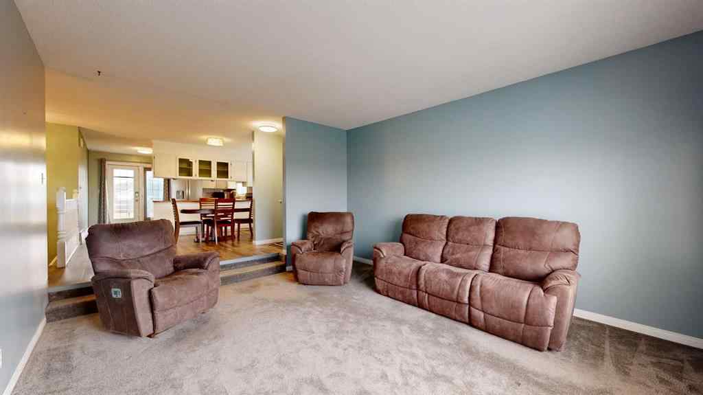 MLS® A2256592 - 9 56 Street Close  in Parkdale Stettler, Residential