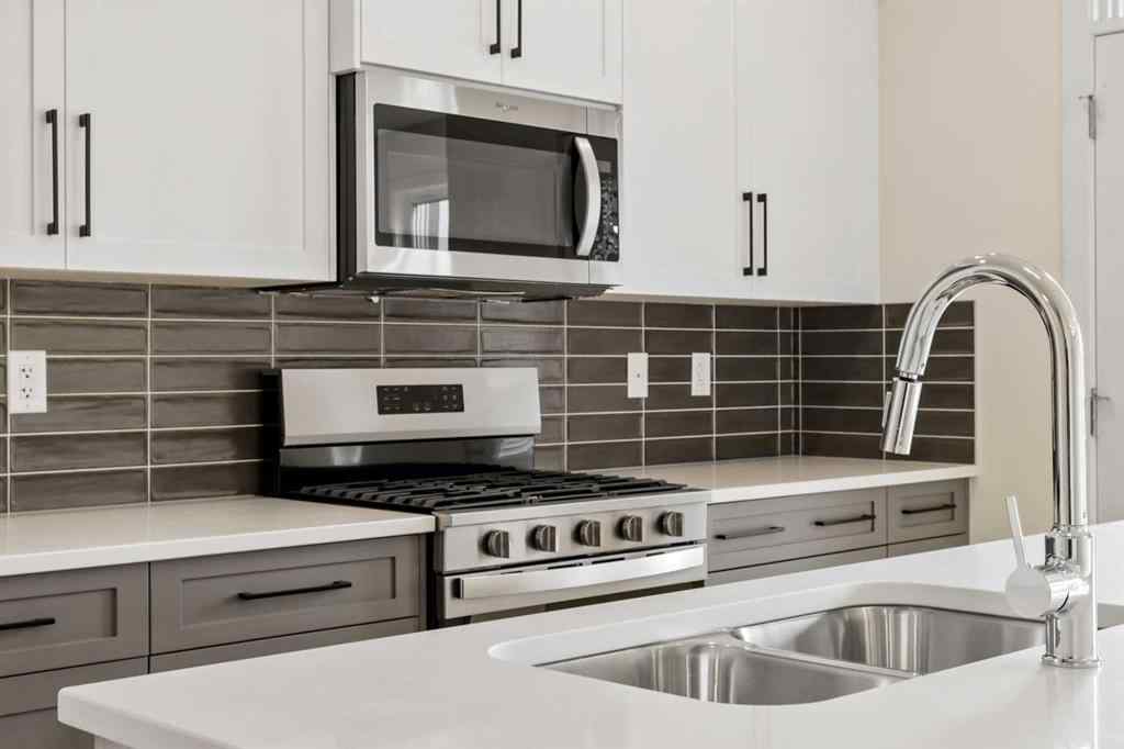 MLS® A2256594 - 12 Waterford Glen  in Waterford Chestermere, Residential