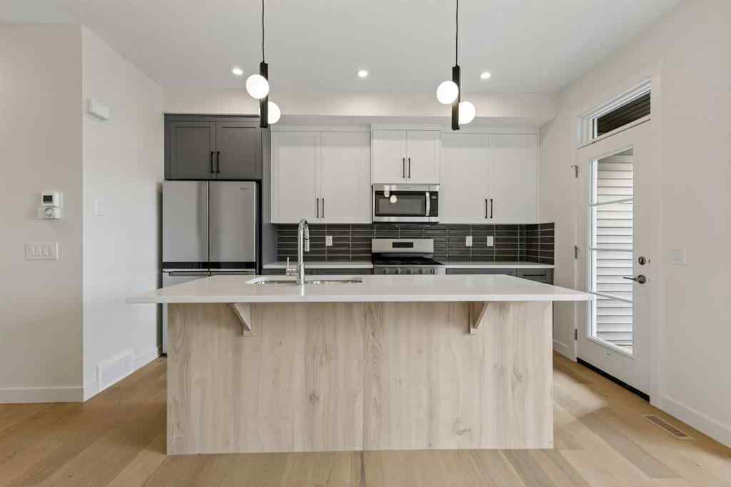 MLS® A2256594 - 12 Waterford Glen  in Waterford Chestermere, Residential