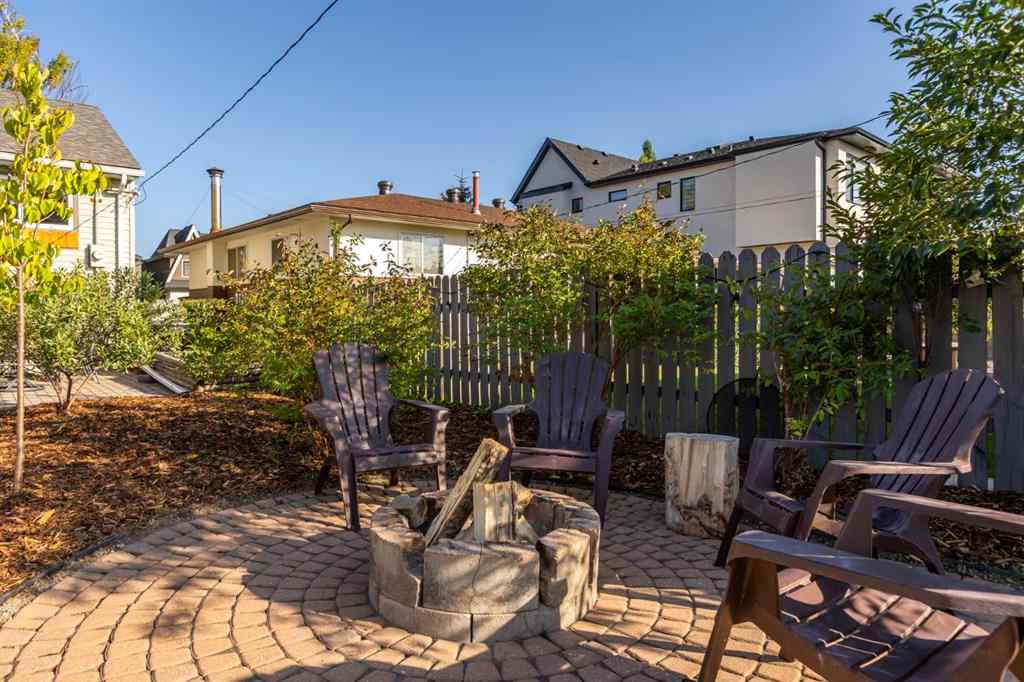 MLS® A2256595 - 1125 40 Street SW in Rosscarrock Calgary, Residential