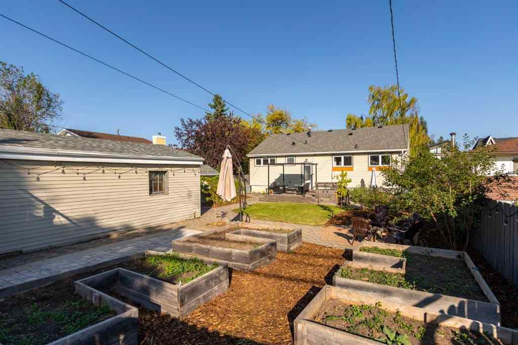 MLS® A2256595 - 1125 40 Street SW in Rosscarrock Calgary, Residential