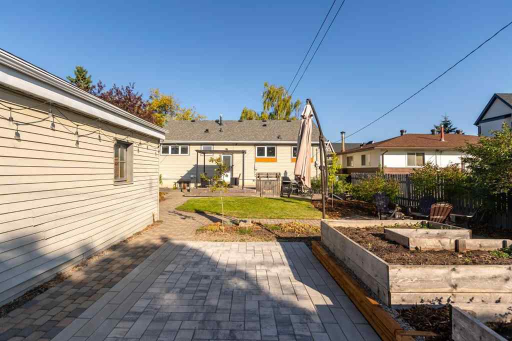 MLS® A2256595 - 1125 40 Street SW in Rosscarrock Calgary, Residential