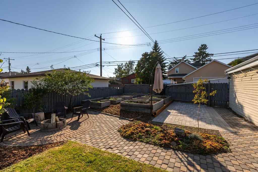 MLS® A2256595 - 1125 40 Street SW in Rosscarrock Calgary, Residential