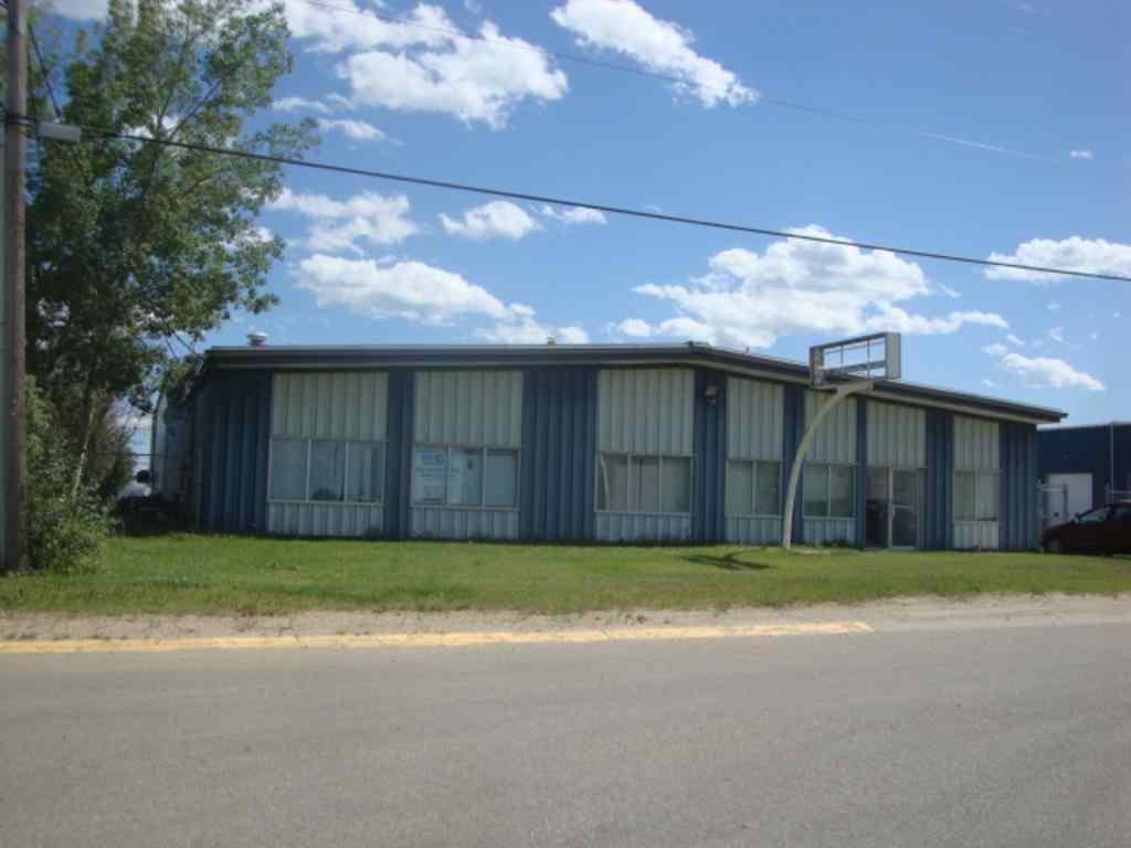 MLS® A2256597 - 3911 Bay 5 37 Avenue  in NONE Whitecourt, Commercial