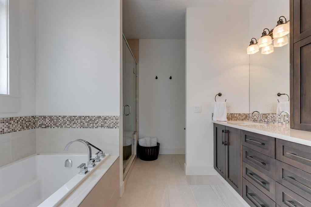 MLS® A2256598 - 1020 19 Avenue NW in Mount Pleasant Calgary, Residential