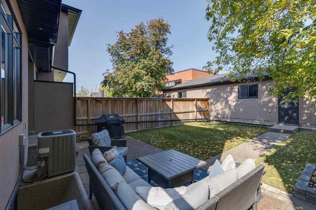MLS® A2256598 - 1020 19 Avenue NW in Mount Pleasant Calgary, Residential