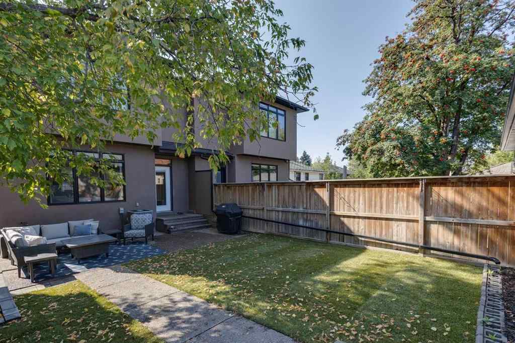 MLS® A2256598 - 1020 19 Avenue NW in Mount Pleasant Calgary, Residential