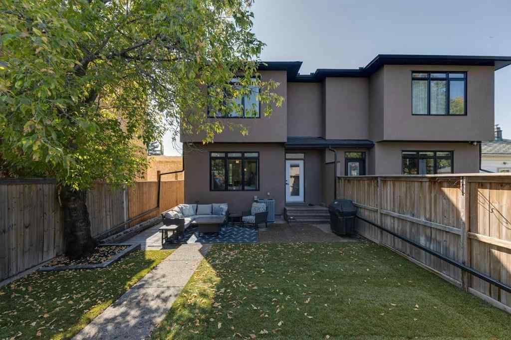 MLS® A2256598 - 1020 19 Avenue NW in Mount Pleasant Calgary, Residential