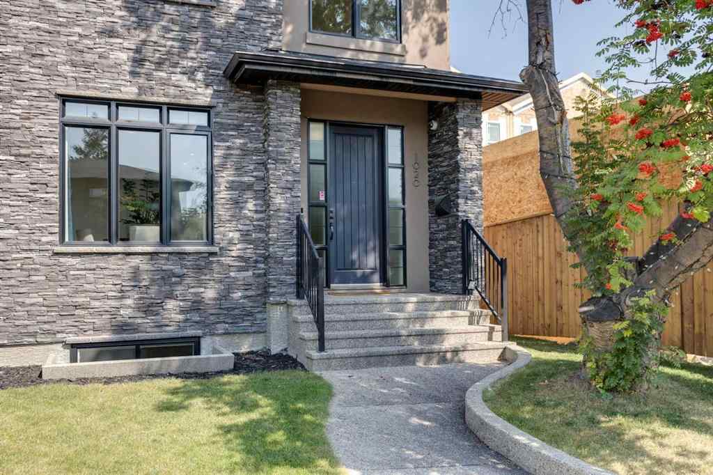 MLS® A2256598 - 1020 19 Avenue NW in Mount Pleasant Calgary, Residential