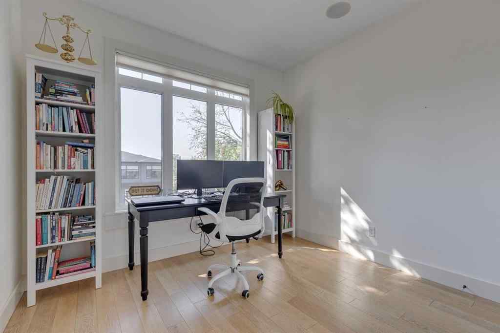 MLS® A2256598 - 1020 19 Avenue NW in Mount Pleasant Calgary, Residential