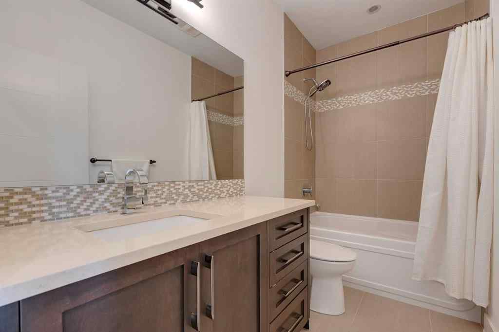 MLS® A2256598 - 1020 19 Avenue NW in Mount Pleasant Calgary, Residential