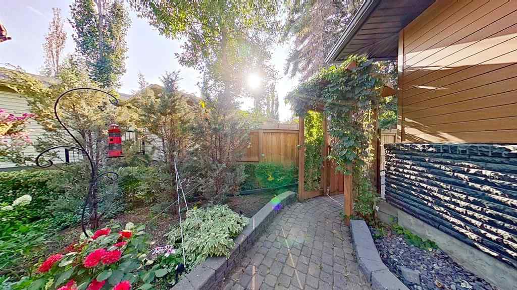 MLS® A2256601 - 1423 18 Street NE in Mayland Heights Calgary, Residential
