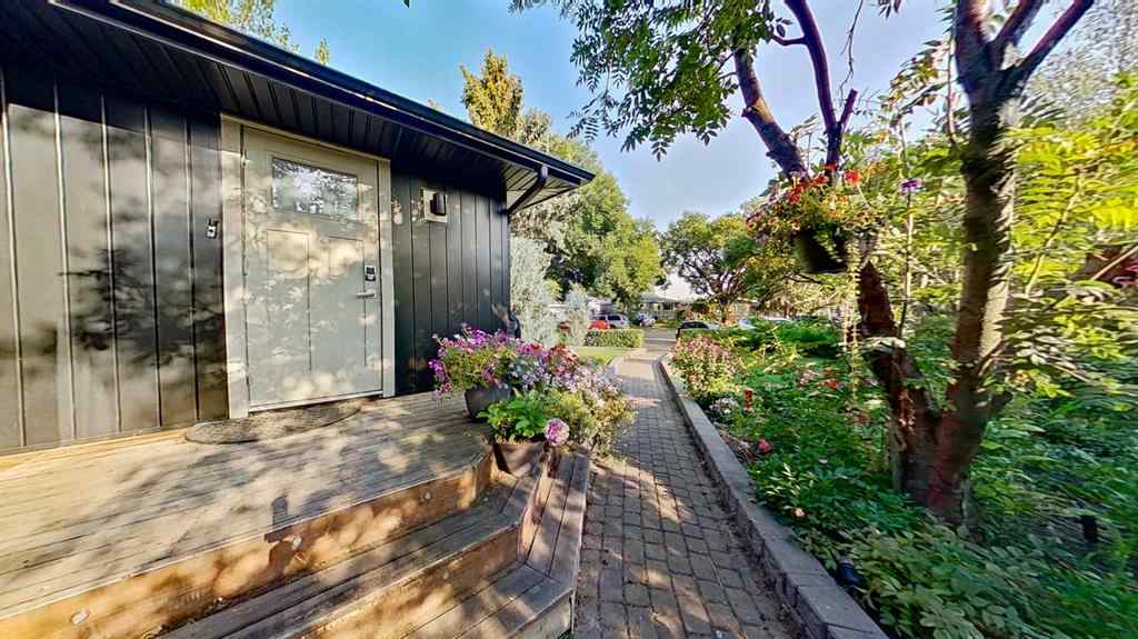 MLS® A2256601 - 1423 18 Street NE in Mayland Heights Calgary, Residential